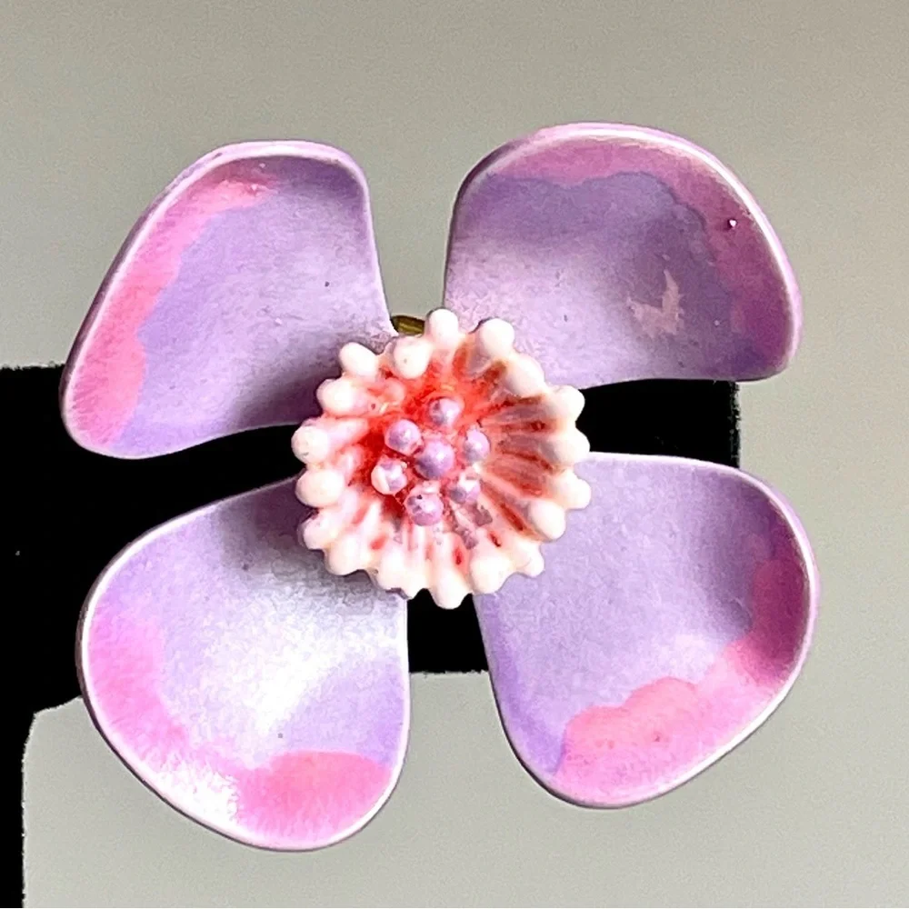 Vintage Enamel Flower Clip Earrings Purple Pink Gold Tone Statement Floral EUC